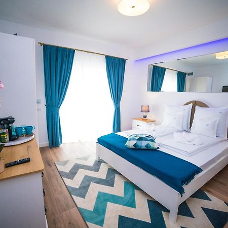 Club Waves - Vama Veche Hotel Exterior photo